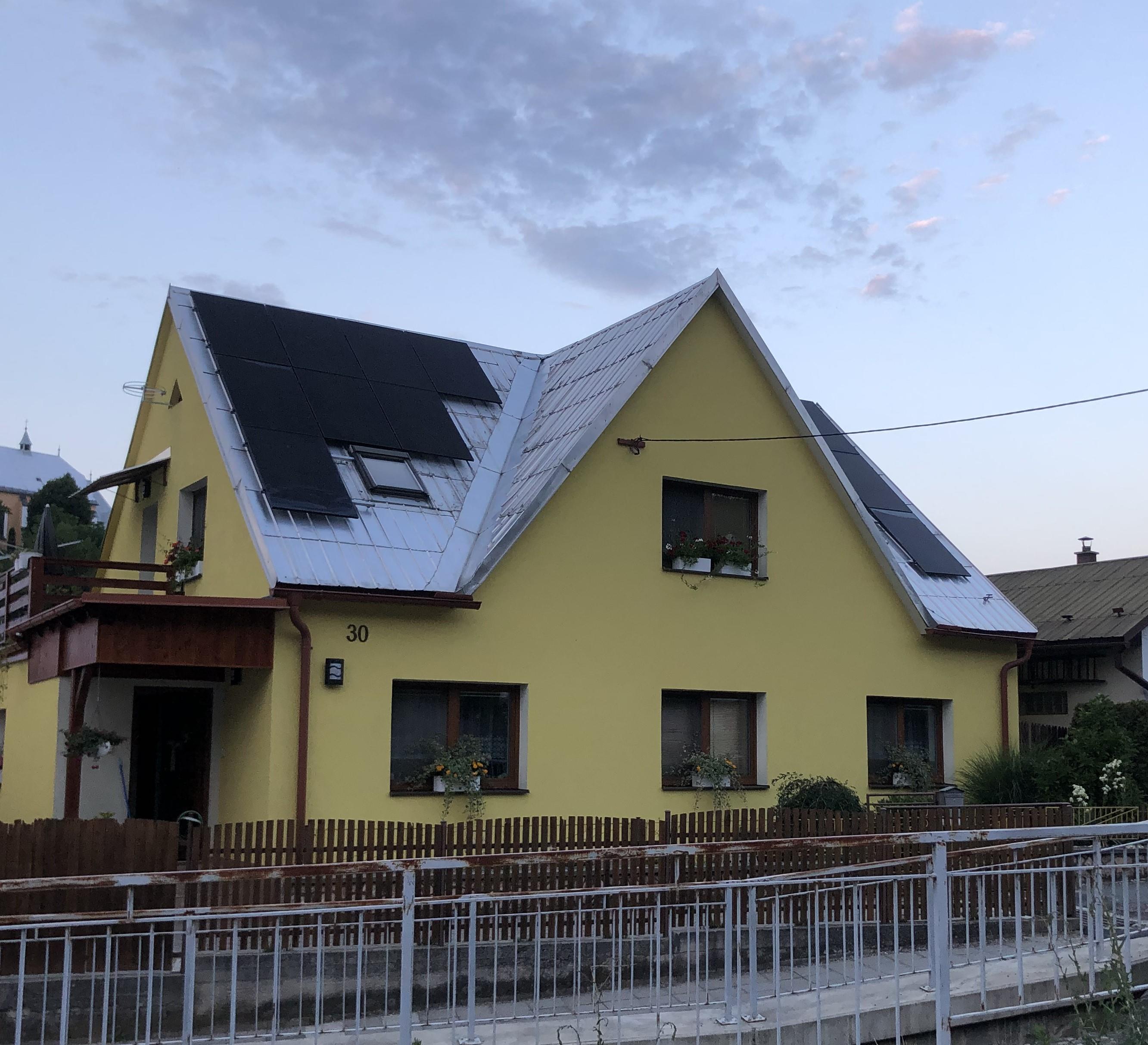 Fotovoltaická elektrárna vaze.tech s.r.o.